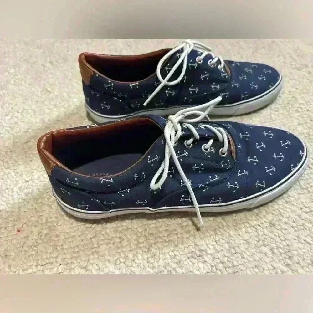 G.H.Bass & Co. navy with white anchors sneakers shoes. Nautical theme. Size 7.5 - Picture 4 of 8